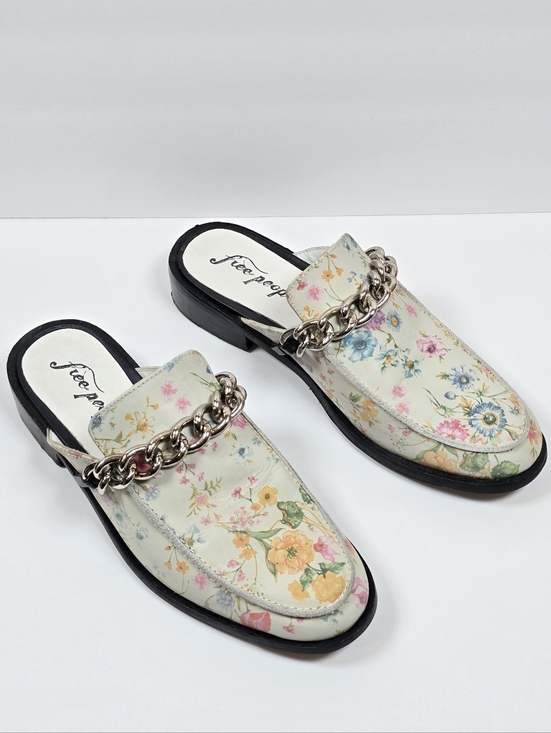 Free People Shoes - Free People Vida Ivory Floral Leather Chain Embellished Mules Loafers Multi Sz40